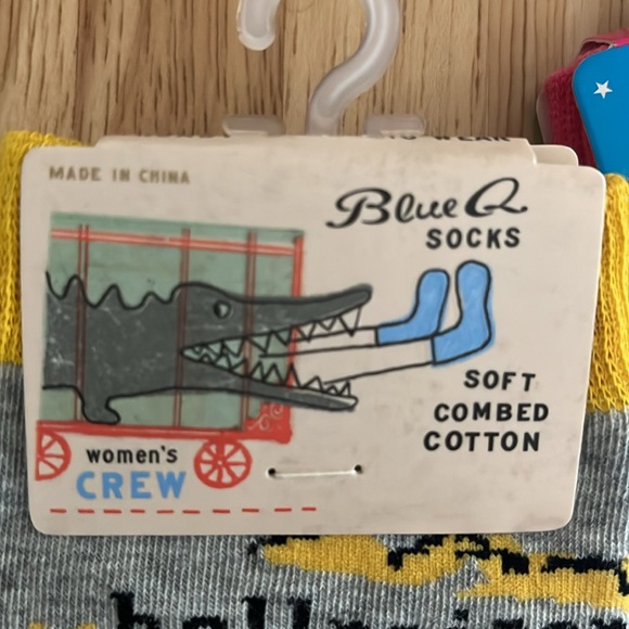 Women’s Novelty Socks Archie McPhee Unicorn Blue Q hellraiser Soft Combed Cotton - Picture 2 of 8